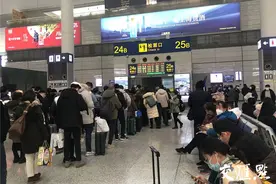 “乘着高铁，踏上新途”②| 串起繁华都市的C3706：长三角“双城生活”正上演图片