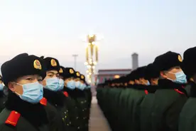 下连新兵天安门广场开启第一课图片