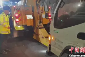 山西高速频现货车趴窝 交警提示加注柴油必须选对标号图片