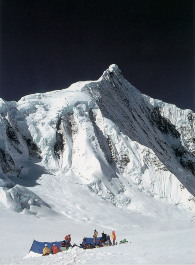 留在云南20年，寻找17位队友的遗骨｜梅里雪山山难30周年