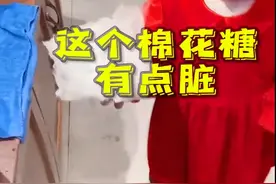 妈妈称棉花糖脏了要洗洗，3岁女儿毫不犹豫水洗，下一秒崩溃大哭图片
