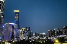 影像力｜六年拍1.6万余张照片！他用手机记录下济南“第一高”建设历程图片