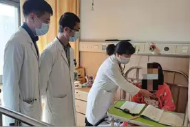 初中男孩突然晕倒，原来是期末压力太大，医生说，这种病，争强好胜的学生更容易“中招”图片