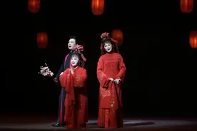 相隔11年，赵志刚首次回归上海越剧院出演大戏《家》，他这样评价自己与搭档图片