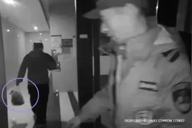 凌晨一点半，杭州男子报警：陌生男人拎着酱鸭打开了我家密码锁图片