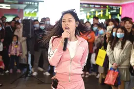 长沙放肆红 |“透过她我想了解长沙！”拥有900万粉丝的网红唐艺：直播间成追梦主场图片