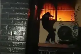 最美聊城｜熊熊烈火中，平民英雄接力救援 6岁哥哥和3岁妹妹转危为安图片