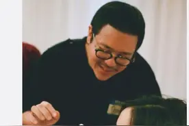 徐佳莹晒一家三口合照 意外曝光儿子可爱小名图片