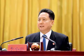 瞭望 | 世界第二经济体需要什么样的大国交通支撑——专访交通运输部部长李小鹏图片
