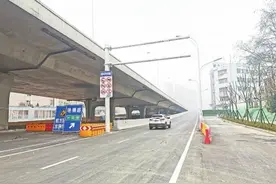 杨泗港高架三个匝道全部开通了图片