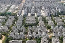 云南个人出租住房须缴个税新规引热议，有网友担心房租或上涨视频封面