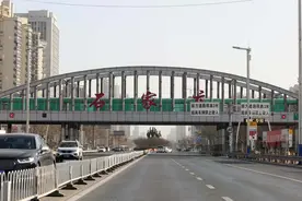 石家庄疫情防控战时状态 街道空空如也车辆稀少图片