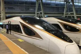 铁路部门推出免费退票措施图片