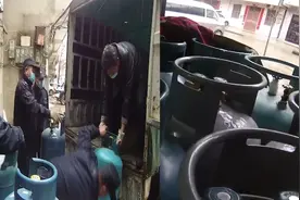 湖北一送气员为图方便在家中存62罐液化气，摆满一屋堪比“小军火库”视频封面