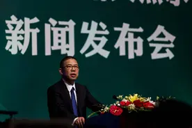“大自然的搬运工”搬成亚洲首富，钟睒睒成亚洲新晋首富，身家大致等于马化腾+刘强东+王健林图片