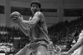 虎子 惟愿天堂没有病痛 只有篮球依然相伴图片