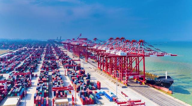 广州物流网站建设（广州港集团加快构建通道枢纽网络物流运作体系）