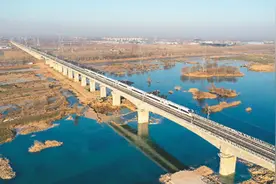 徐连高铁全线试运行图片