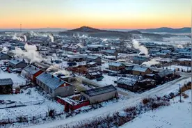 插上旅游的翅膀飞更高——黑龙江省昔日贫困村小南河的新年新盼图片