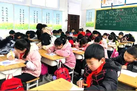 重庆山区学校师生温暖过冬图片