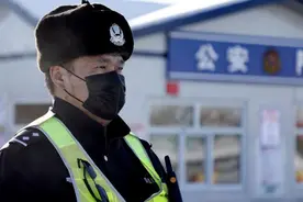 人民警察，感动你的N个瞬间图片