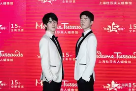 上海杜莎今年首尊蜡像揭幕，据说很多人春节都等着看他图片
