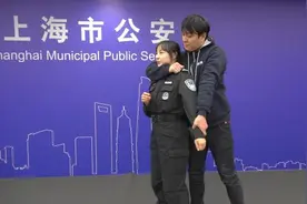 110警察节丨特警小姐姐教你实用防身术视频封面