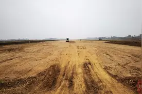 开局2021· 走进重大项目建设现场④|跑道见雏形 阆中机场有望2021年内“起飞”图片