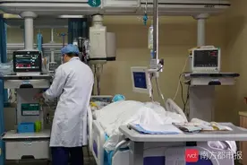 吃槟榔吃进ICU 28岁小伙全身脏器崩盘图片