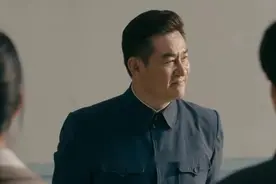 创业年代：周副所长训兵一样训社员，大家都无精打采的视频封面