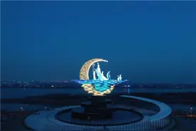 巜湘江女神》雕塑灯光调试完成，长沙又多了一个标志性建筑图片