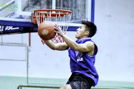 椰视频｜1米72海南“扣篮王”走红抖音 渴望成为中国最好扣篮手图片