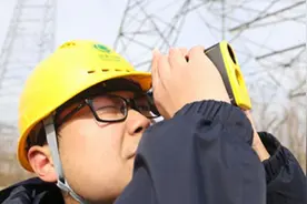 微视频：有你温暖守护 这个冬天不太冷视频封面