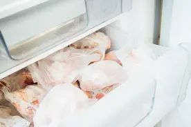 冰箱冻肉超过七天不能食用？视频封面