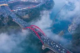 航拍泸州江阳：晨雾仙景美如画视频封面