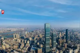 “湖南第一高楼”建议打造楼顶观光项目图片