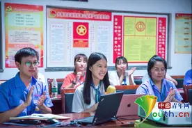 清华大学马克思主义学院研究生团总支：把马克思主义理论优势和实践优势转化为育人优势图片