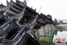 重庆千年古镇濯水的新生机图片