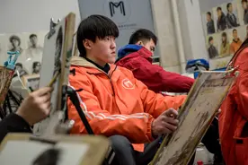 今年美术类湖南省统考第一名考生：我要为校考继续努力图片