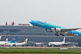 首批“随心飞”到期！有人周游全国，有人没回本图片