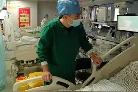 小伙疑过量吃槟榔全身脏器衰竭，医生：他一天吃五六包，或因此镉中毒图片