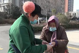 网上预约、上门回收、扫码分类……看90后回收废品新思路图片