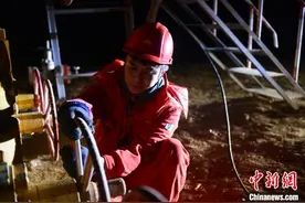 青海油田采气三厂最年轻的班长：父亲的荣耀就是我的荣耀图片