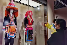瑶族传统服饰有多美？到玉林市博物馆看一看吧图片