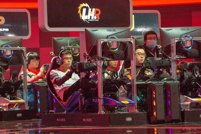 “F1”来浦东啦！今天五星体育还直播了，你刷到了吗？