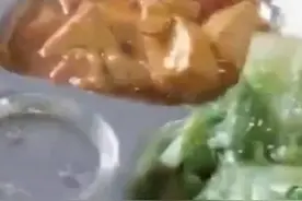 退伍小伙开饭馆农民工10元管饱：不涨价！不赚钱也要让他们吃饱图片