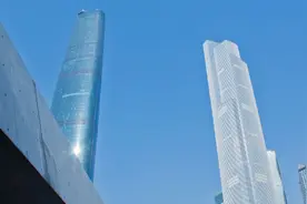 张奥平点评2020年中国GDP突破100万亿：新基建与“双循环”战略将成为经济长期增量发展支撑图片