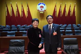 林斌同志当选为南平市五届政协主席 黄美萍同志当选为南平市五届政协副主席图片