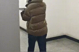 我拿到了一张“不适宜接种卡”图片