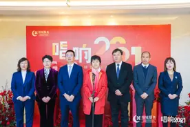 163个城市，七万人同唱一首歌，有员工留言：听到这首歌，不由自主地起了鸡皮疙瘩图片